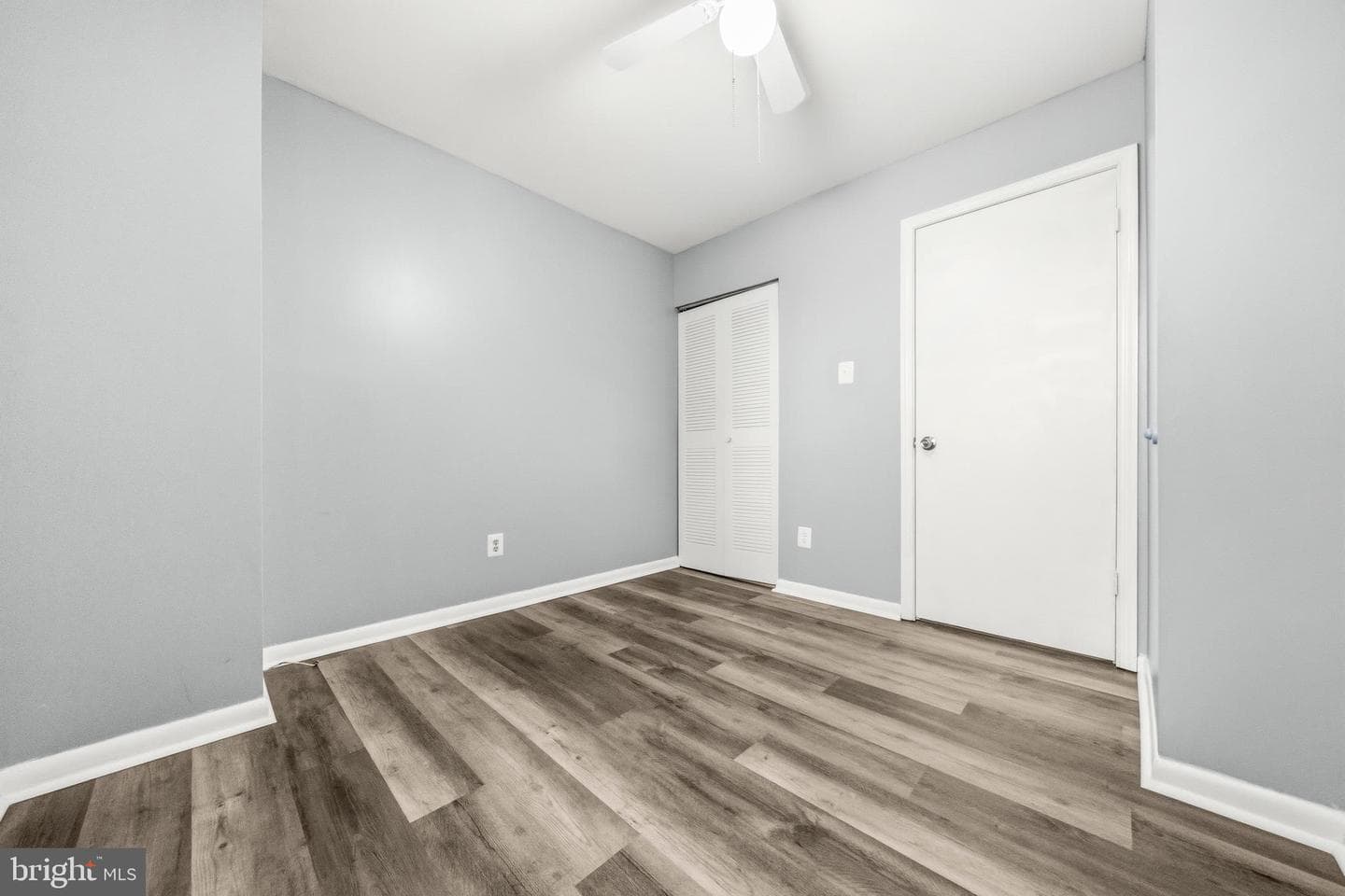 3381 Style Avenue photo 20