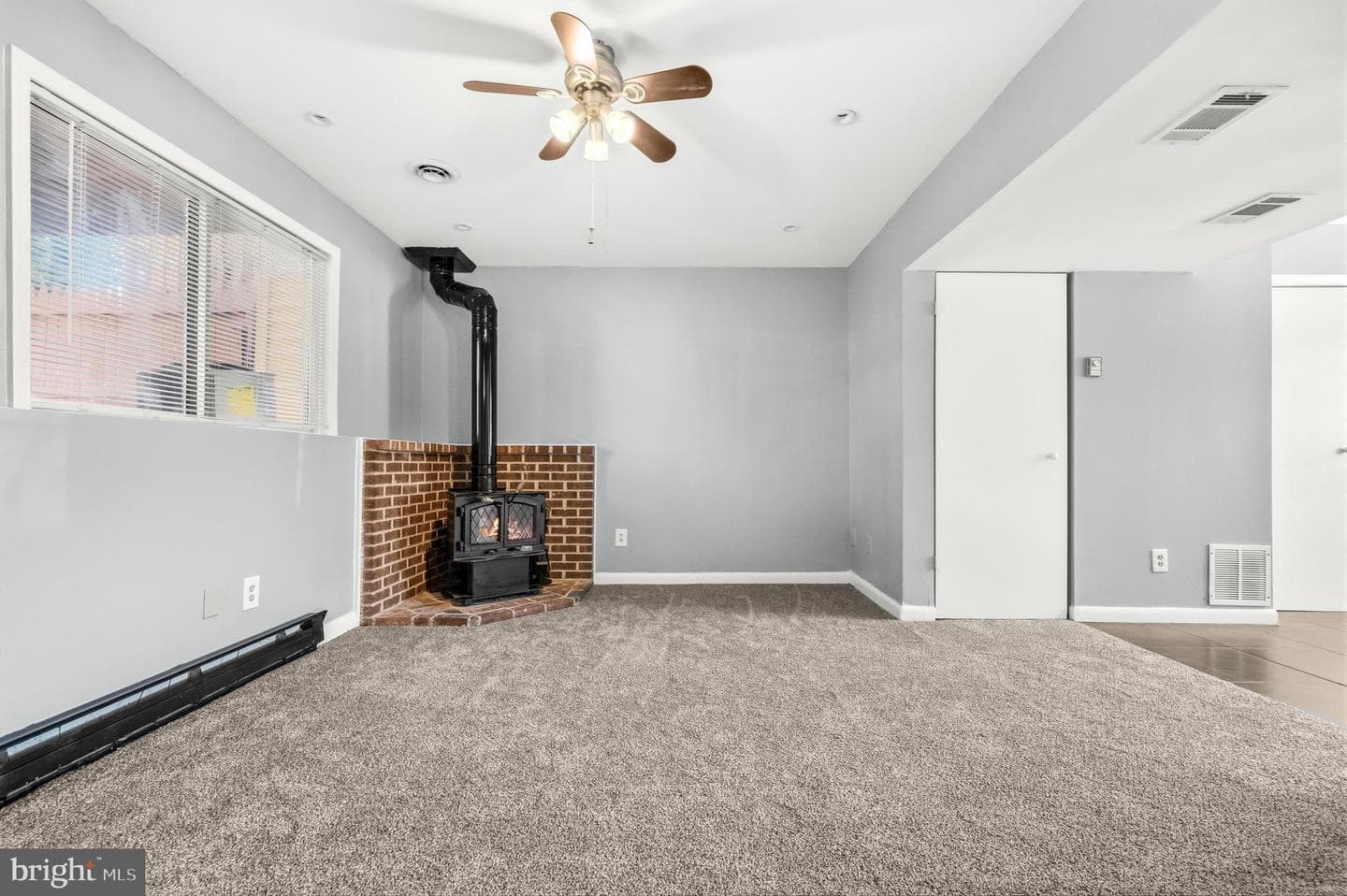 3381 Style Avenue photo 25
