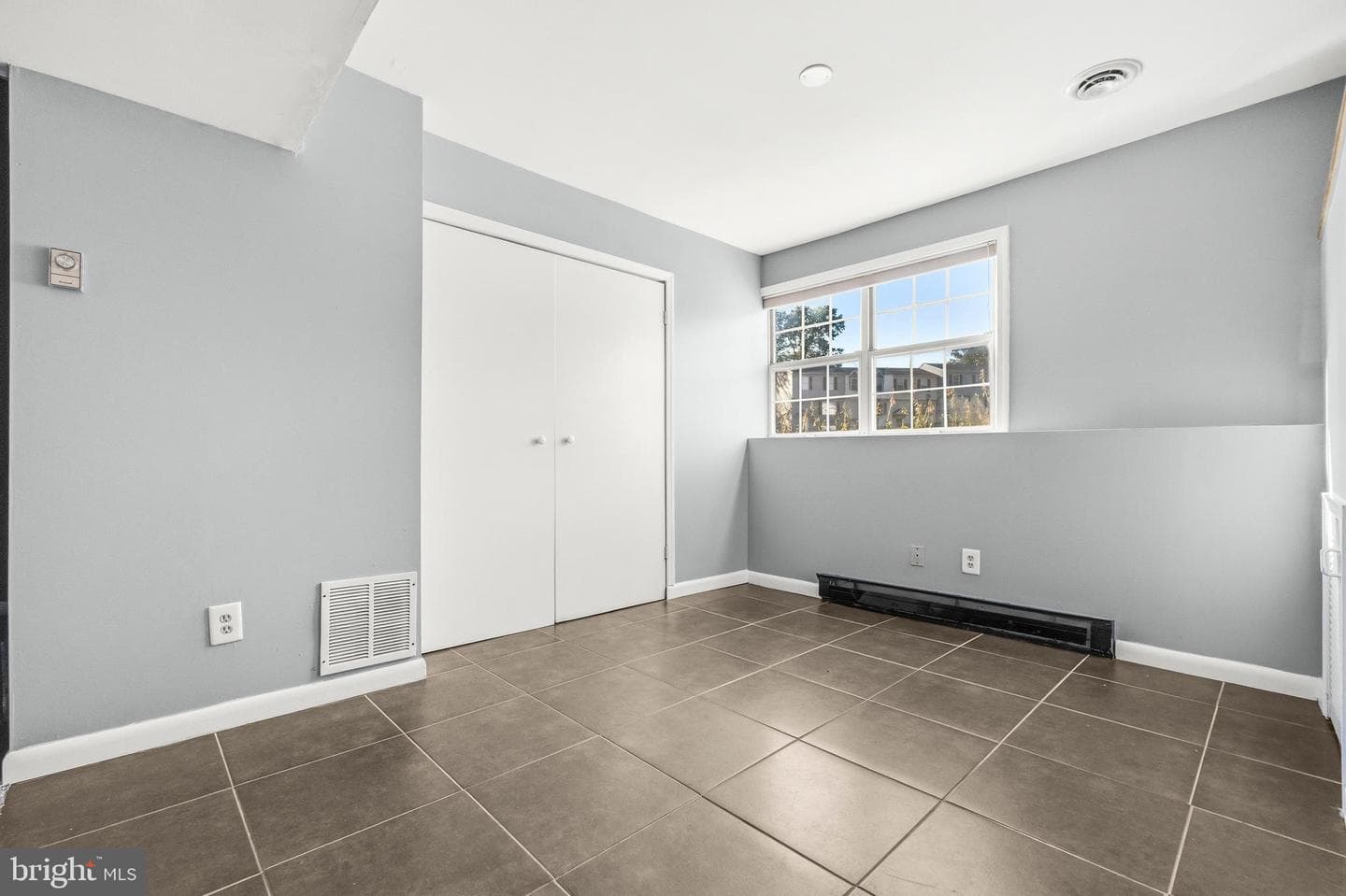 3381 Style Avenue photo 26