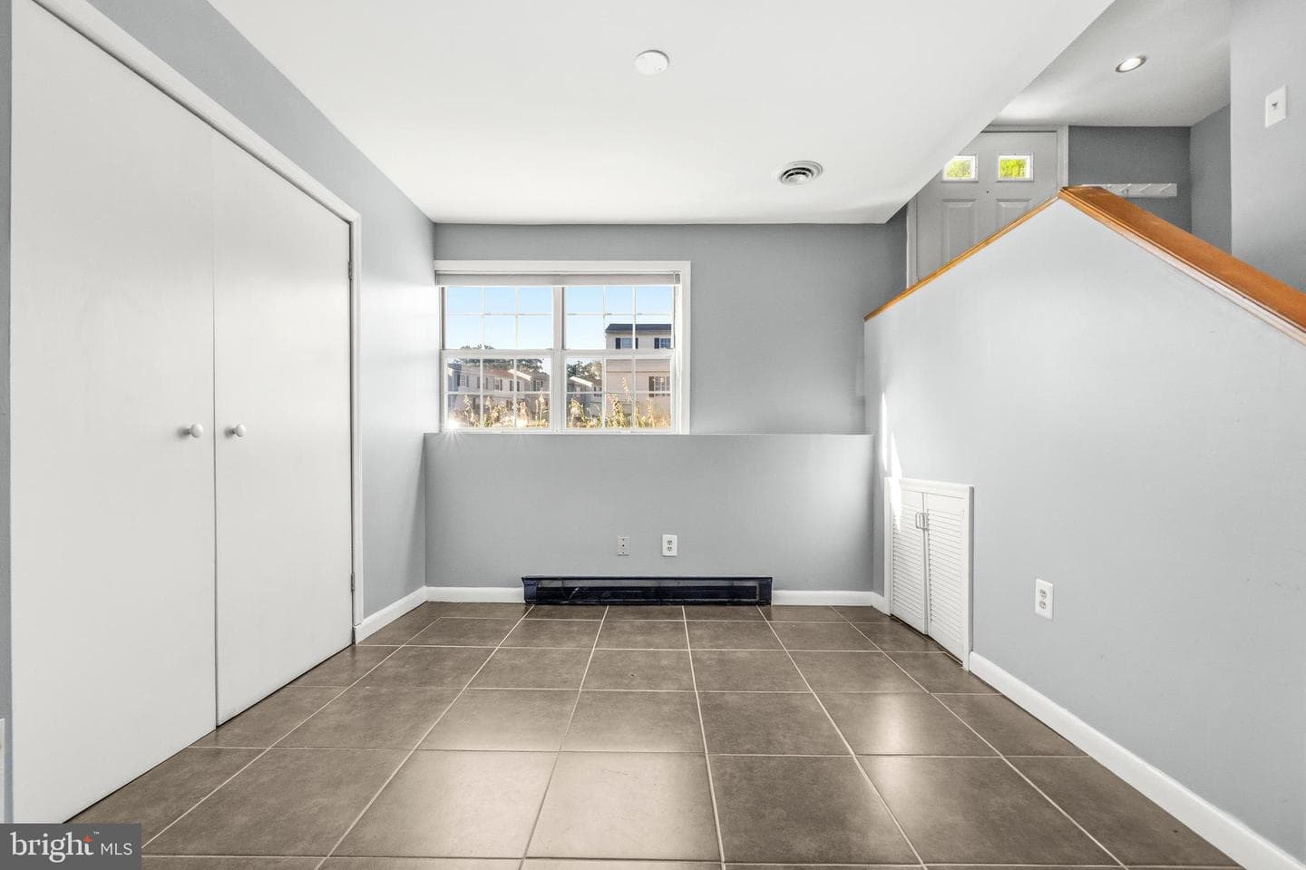 3381 Style Avenue photo 28