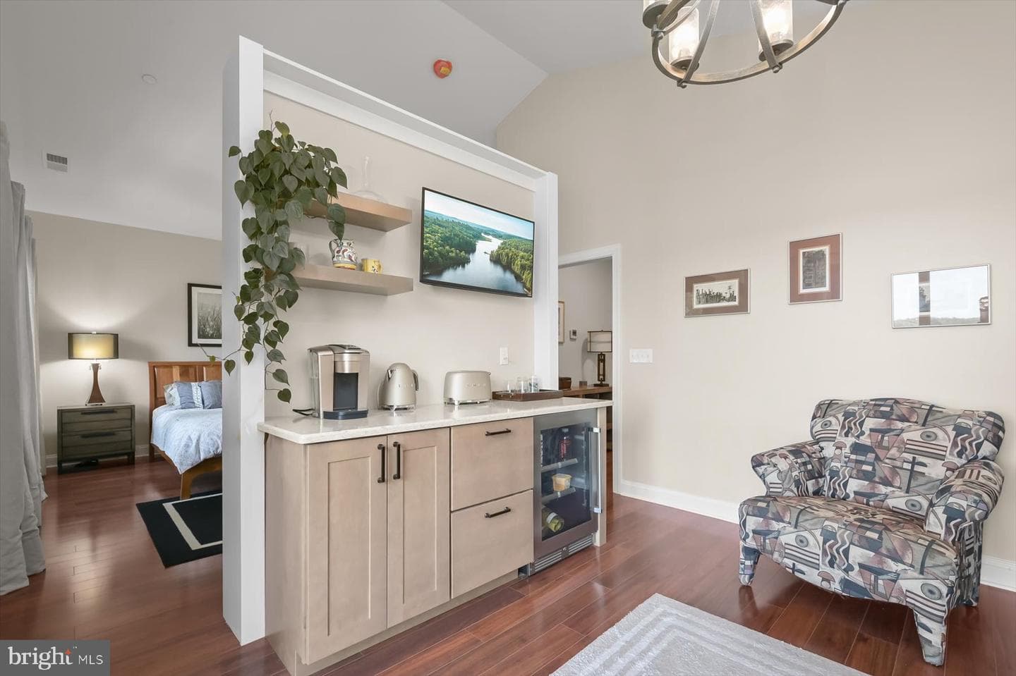 20 Shore Walk Road photo 37