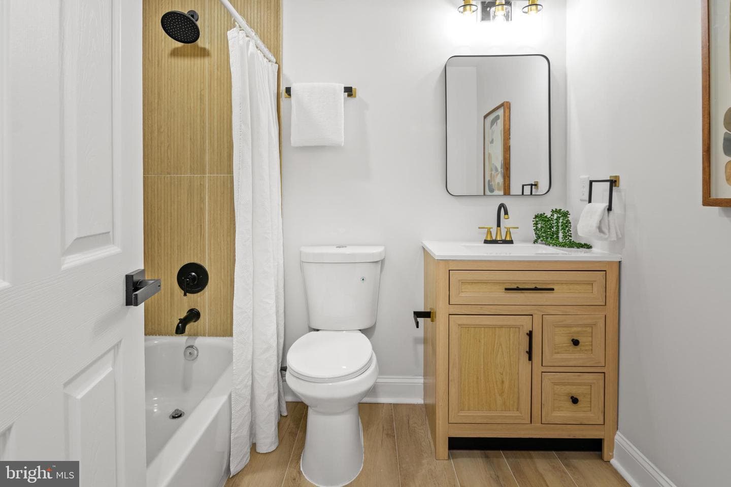 1424 Regent Street photo 18