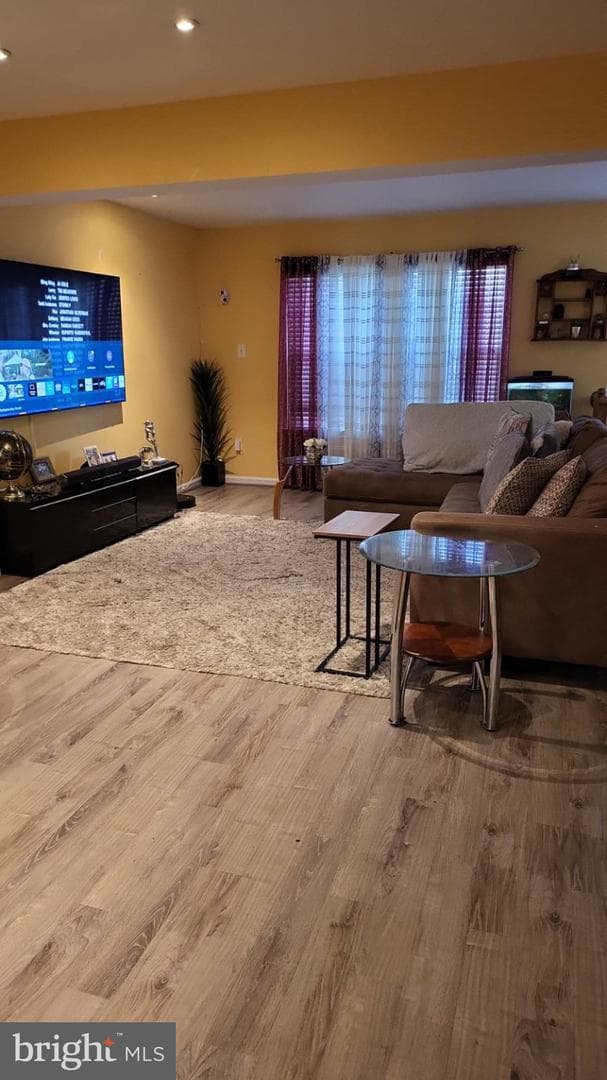8142 Mallard Shore Drive, Laurel