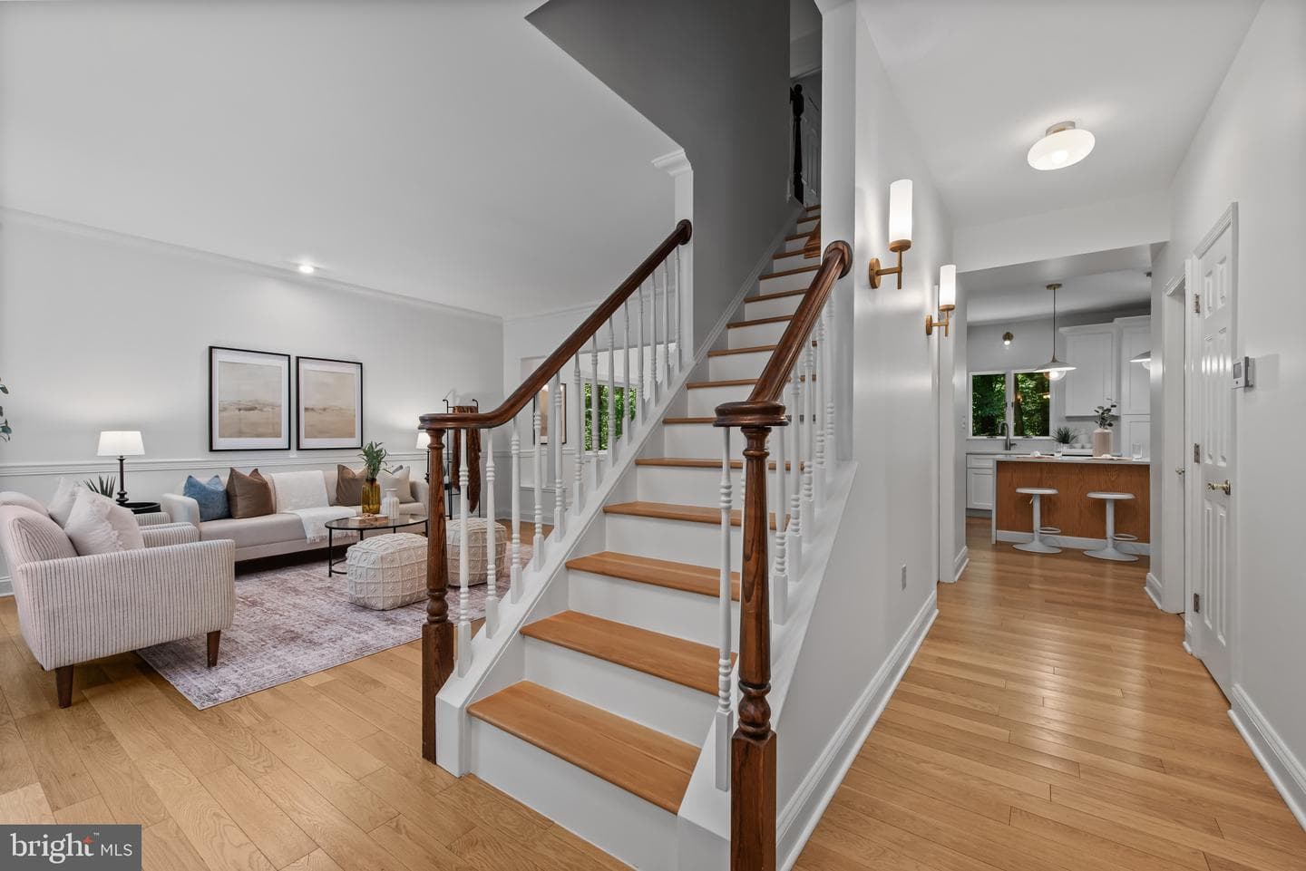 1224 Nob Hill Drive photo 3