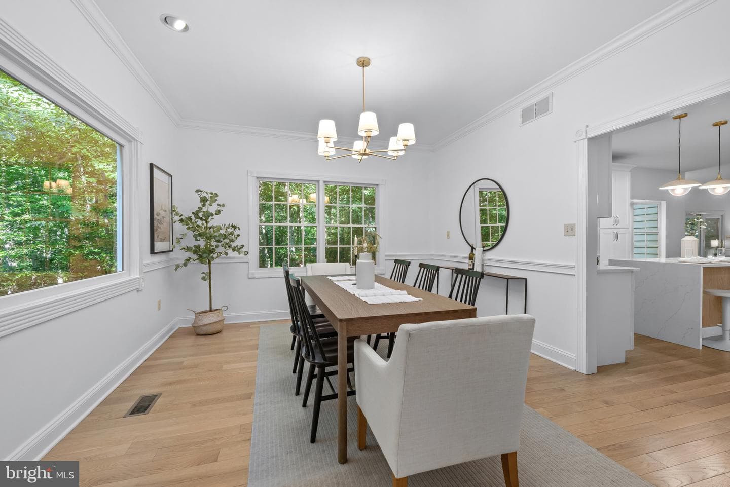 1224 Nob Hill Drive photo 8