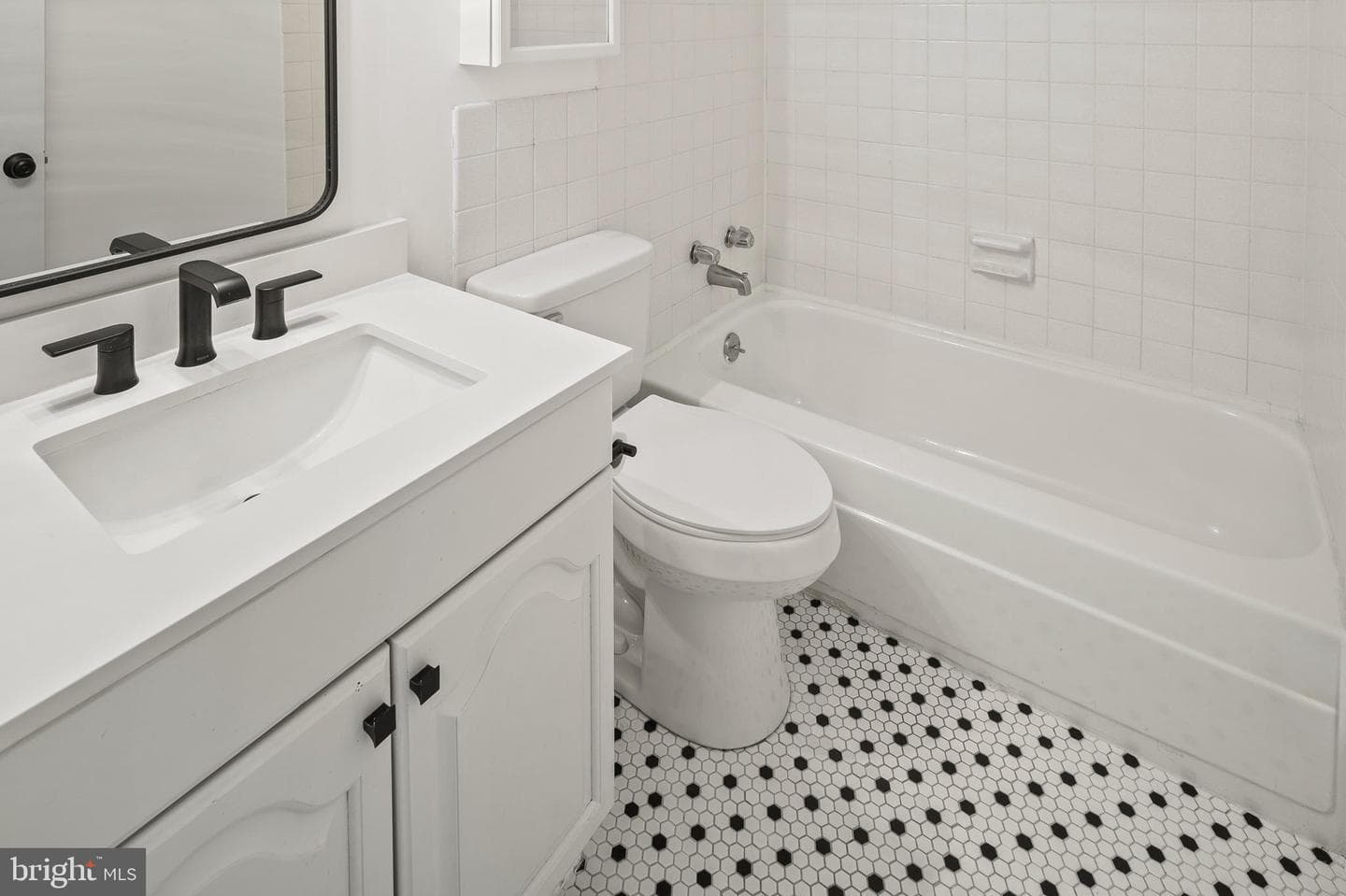 755 Fairview Avenue #755 D photo 23