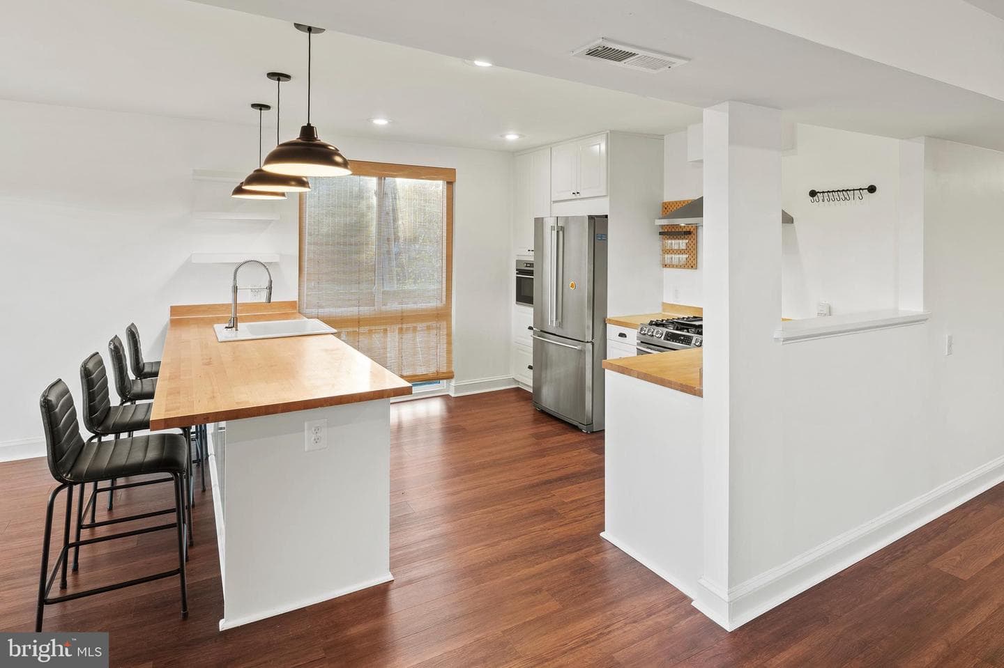 755 Fairview Avenue #755 D photo 8
