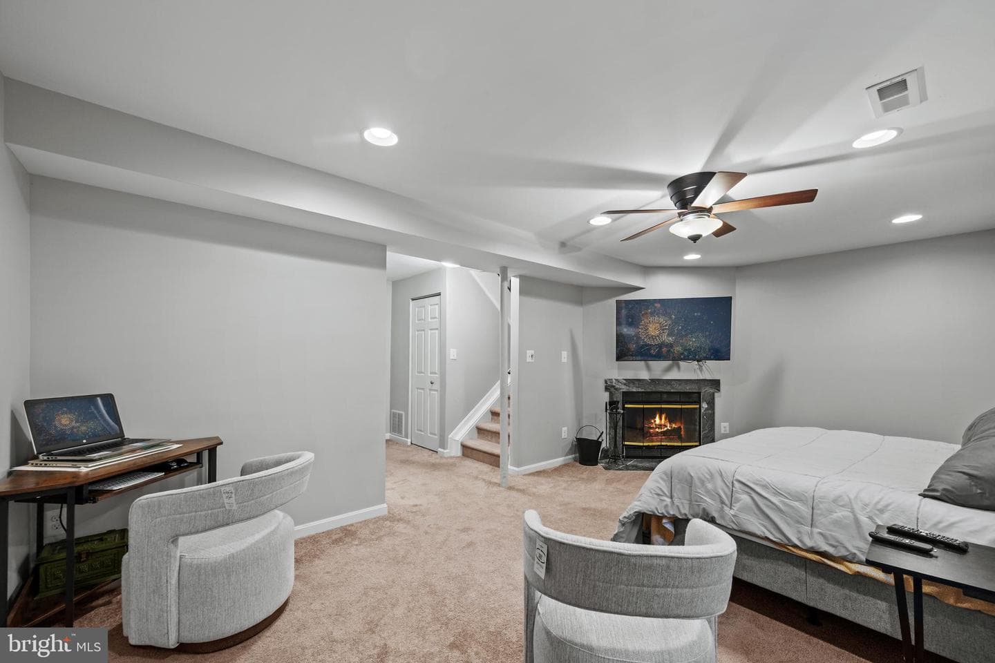 8189 Mountain Estate Court photo 14