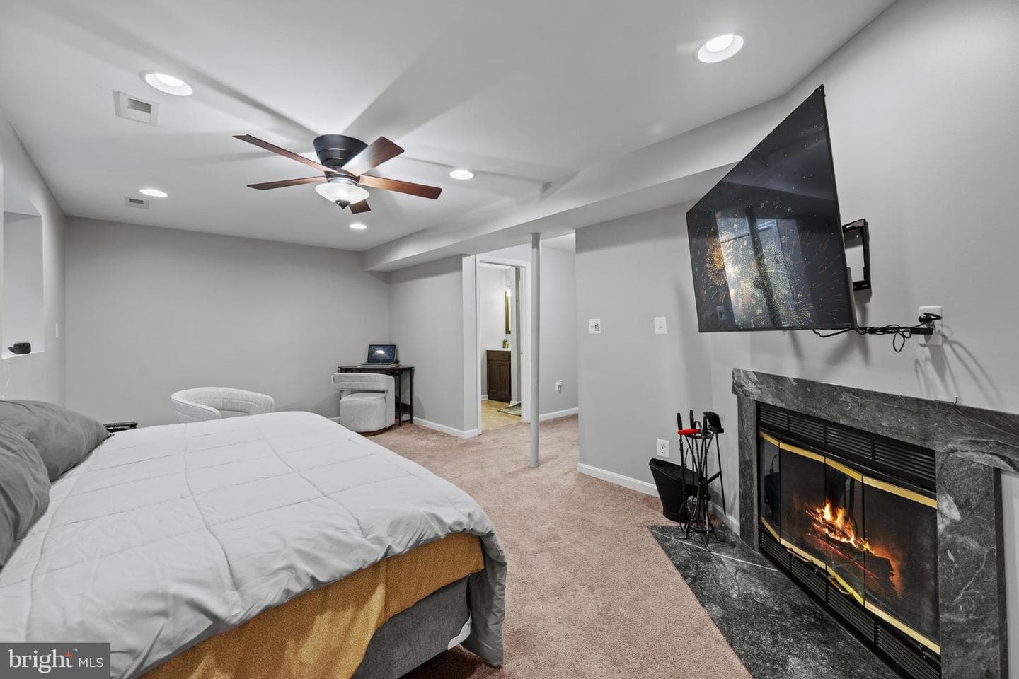 8189 Mountain Estate Court photo 15