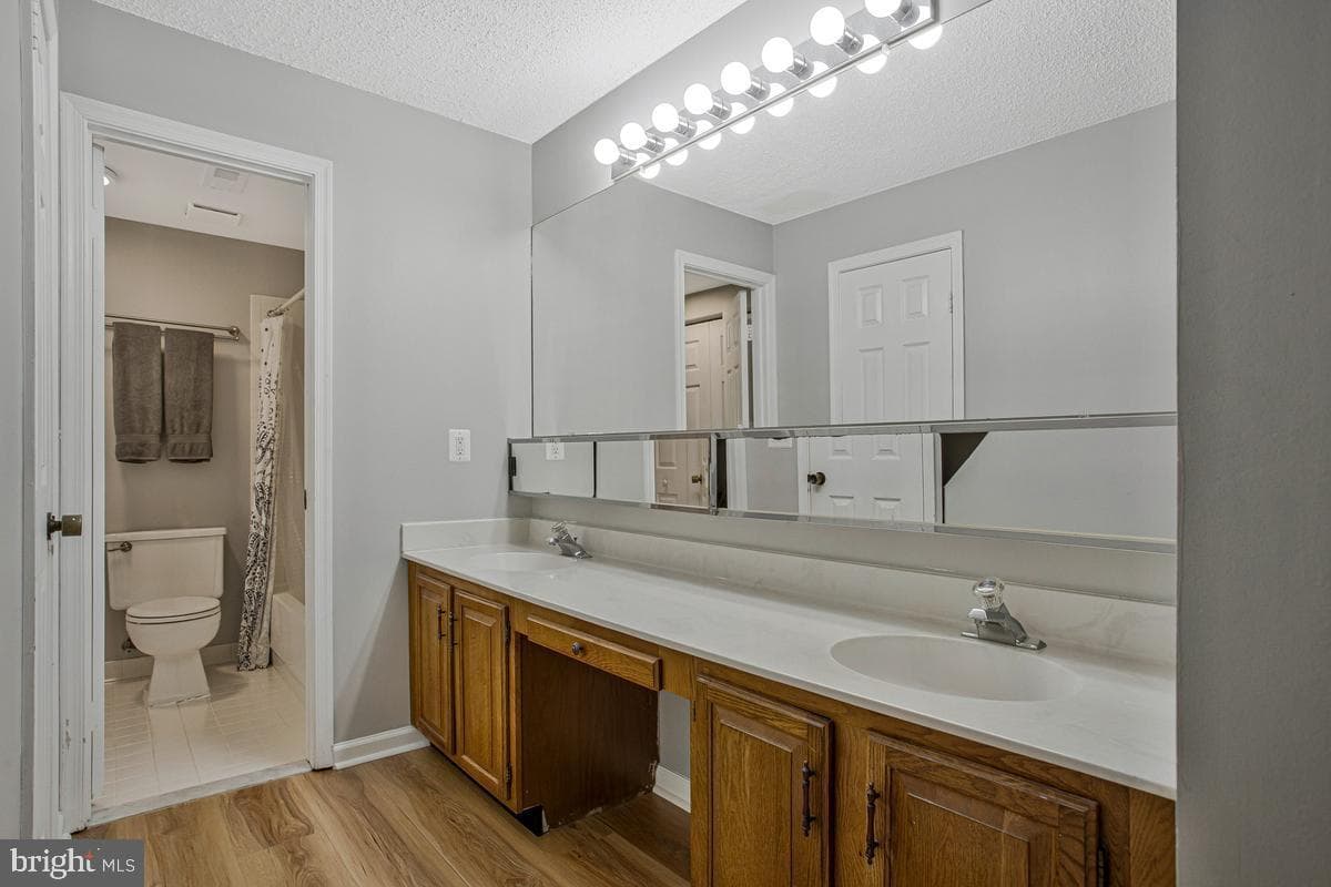 448 Cranes Roost Court photo 12