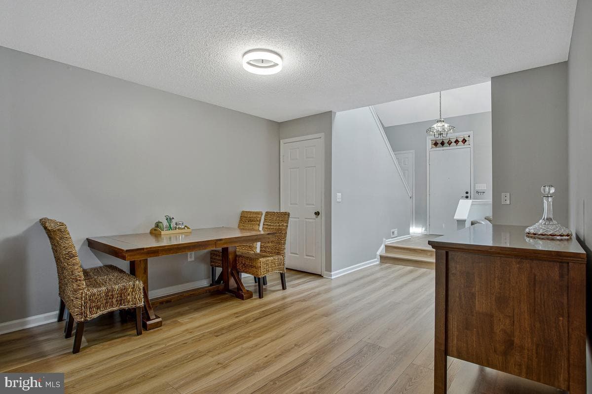 448 Cranes Roost Court photo 6