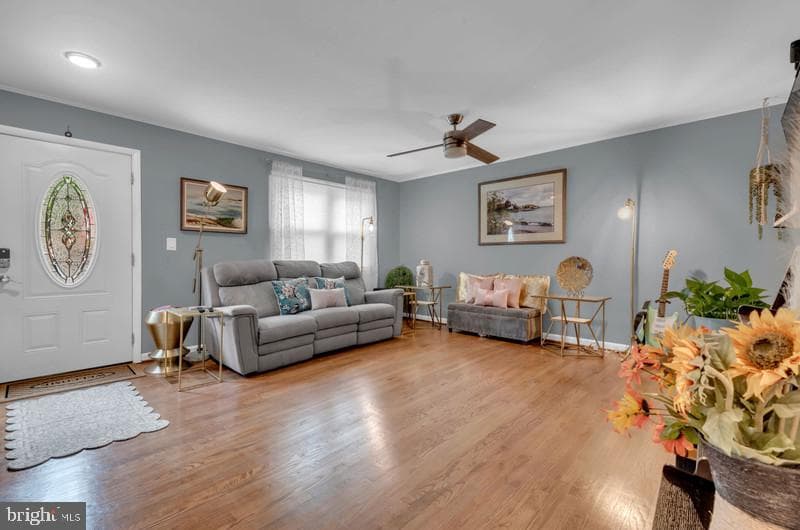1154 Riverboat Court photo 5