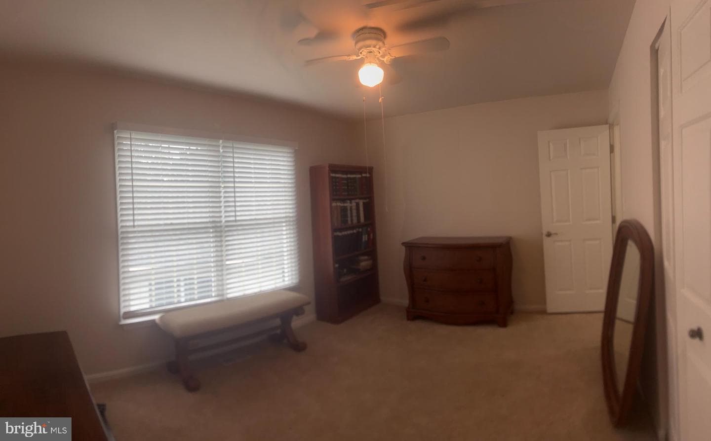 708 Sydney Terrace photo 39