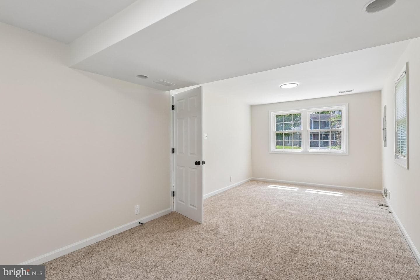 2613 Vivaldi Lane photo 17