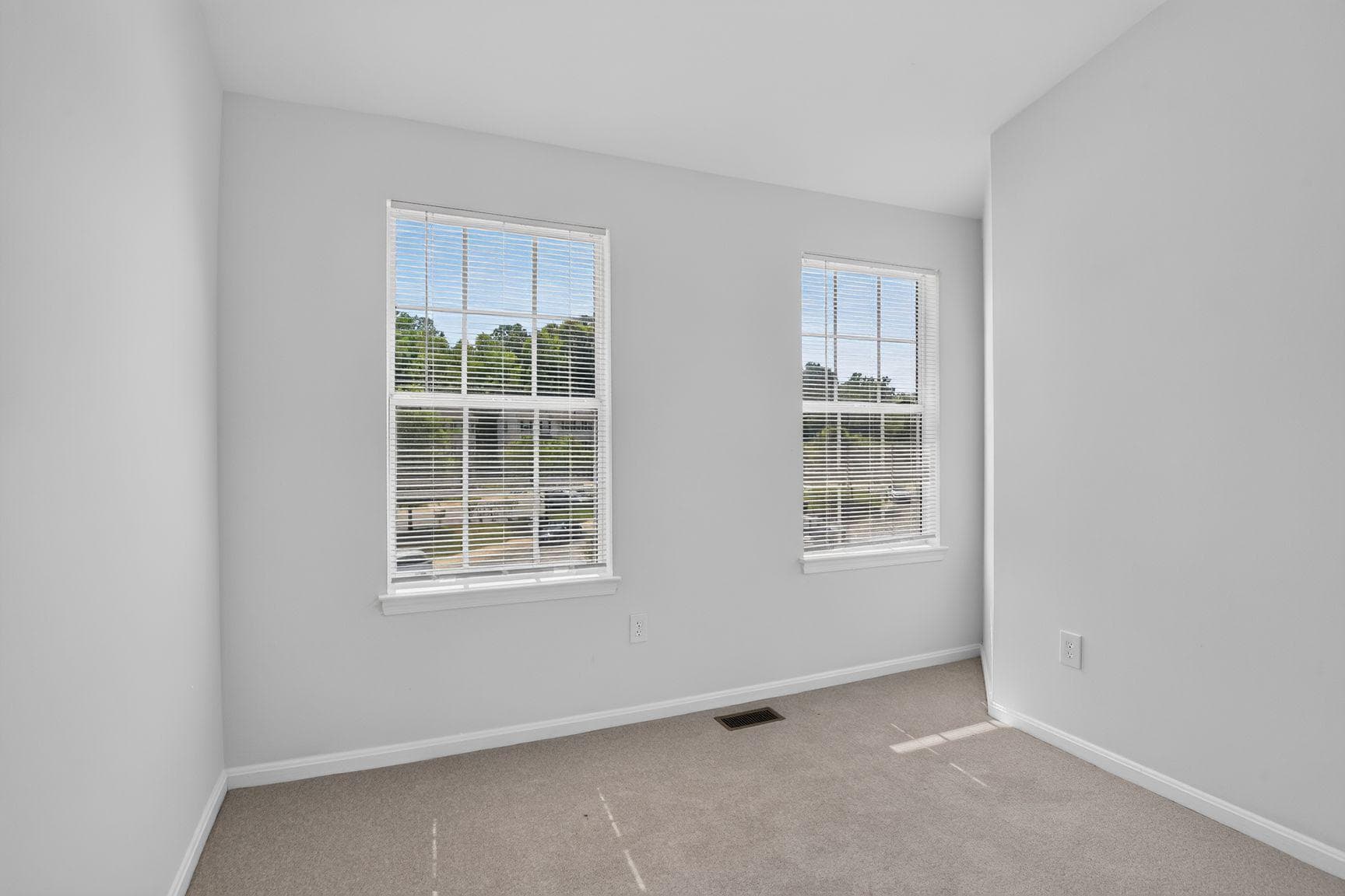 2327 Sandy Walk Way photo 22