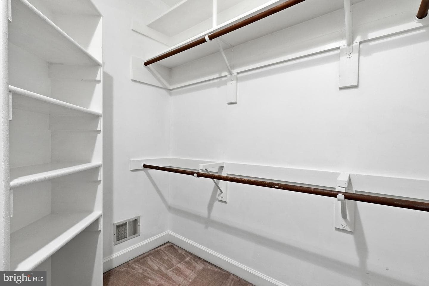 1709 Bloomsberry Court photo 30