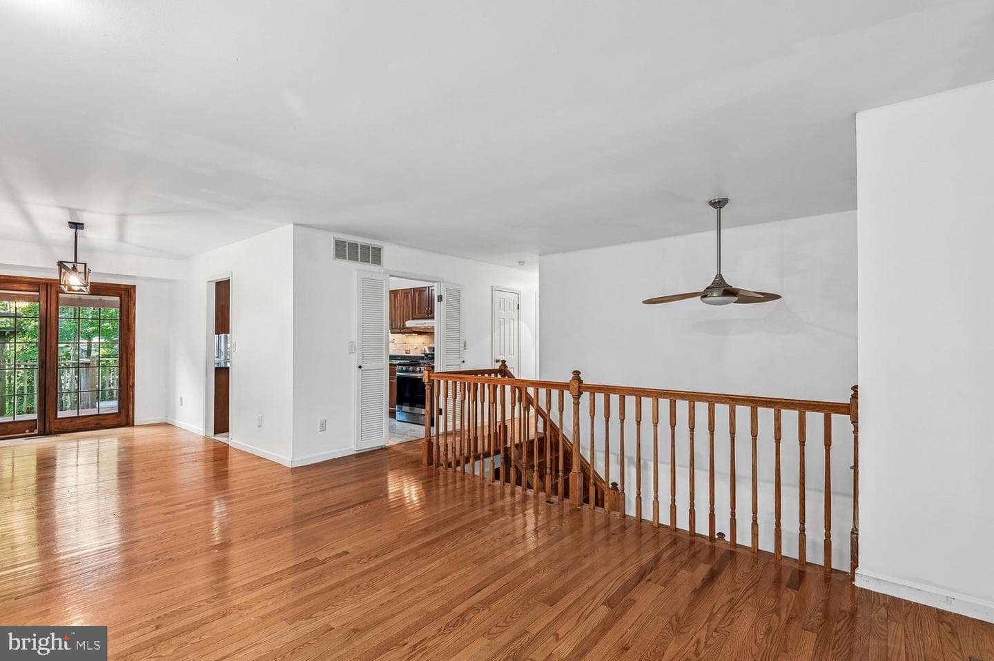 1077 Plum Creek Drive photo 3