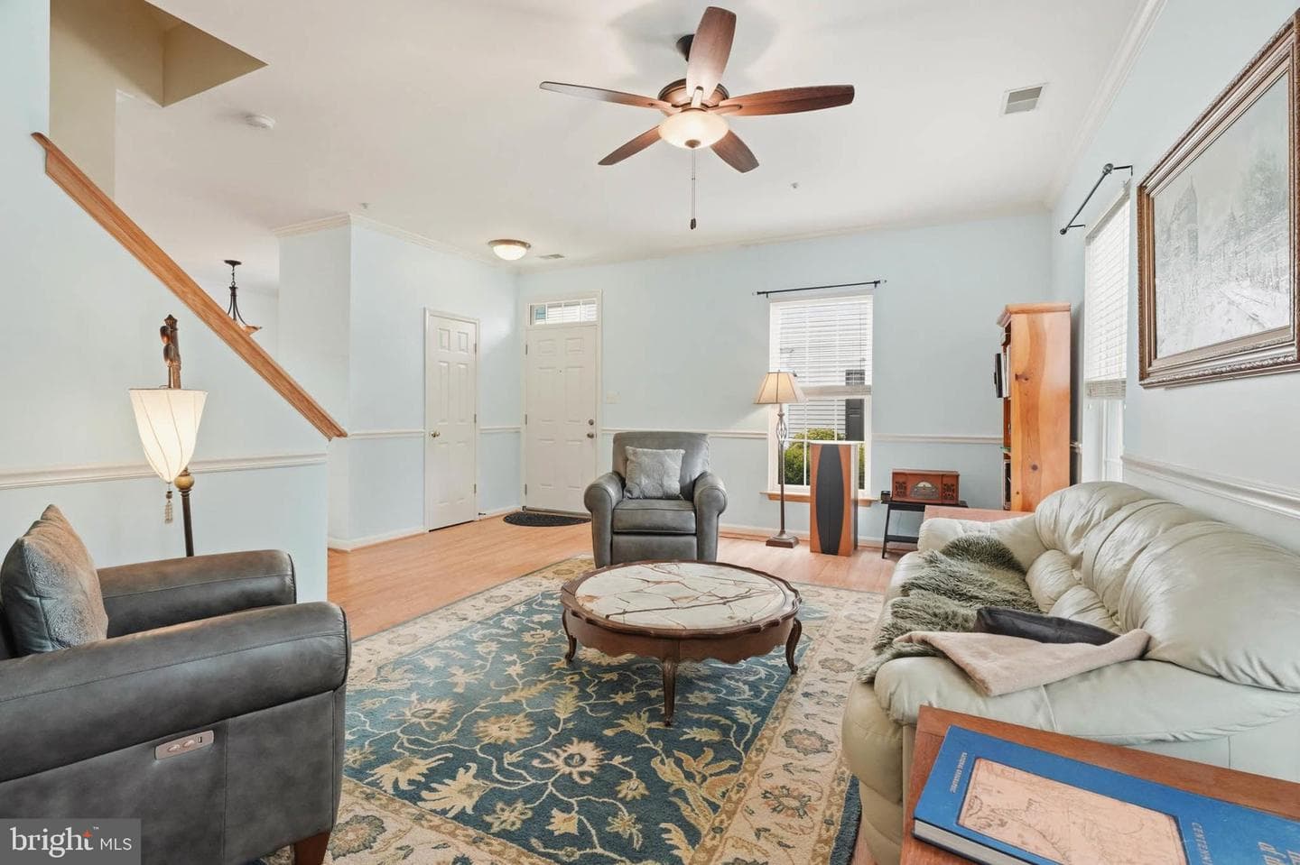 8721 Spring Brook Way photo 4