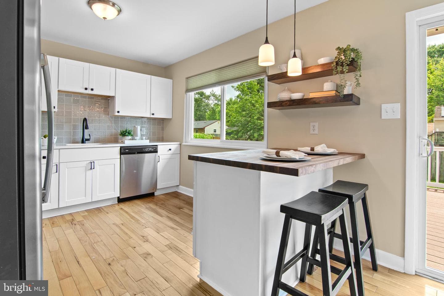 1453 Evergreen Road photo 12