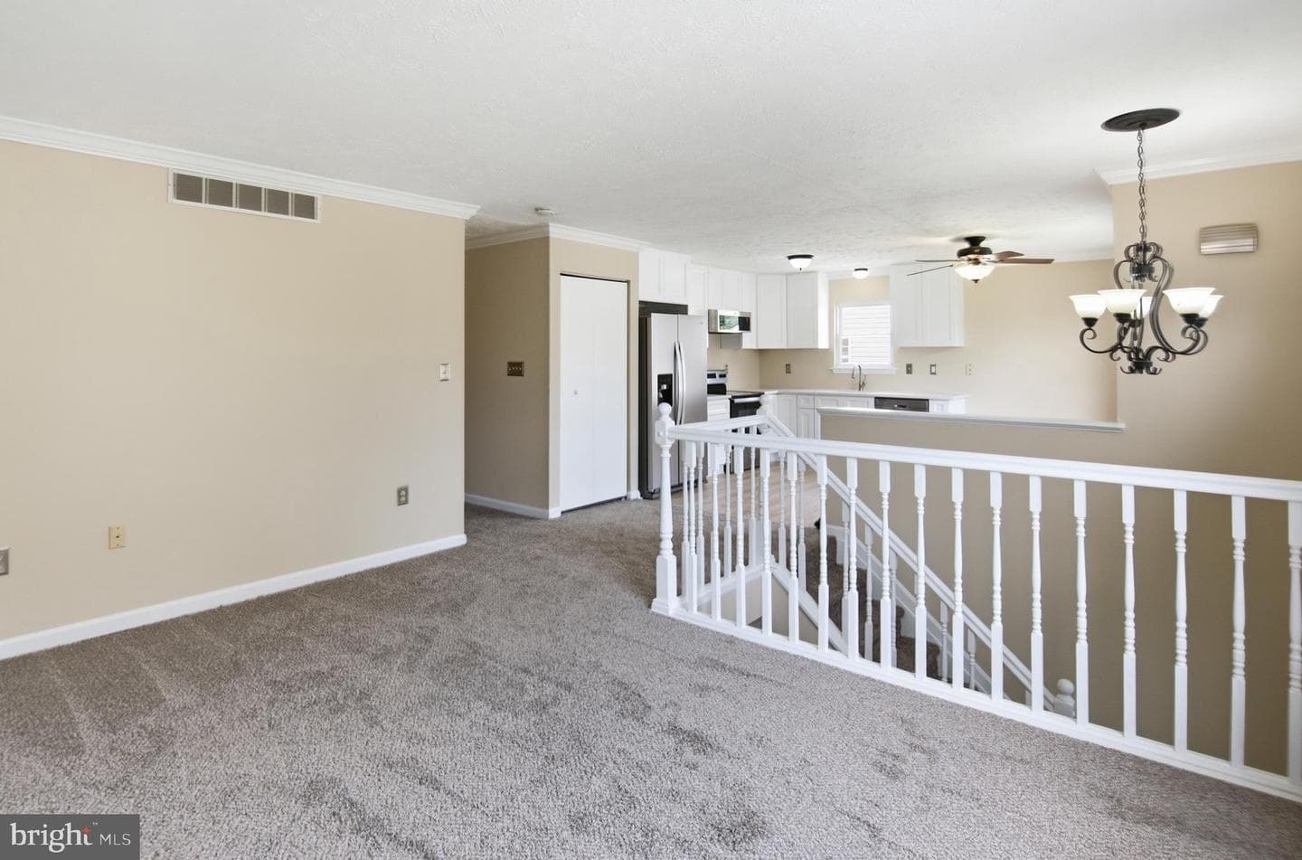 1115 Hotel Drive photo 10