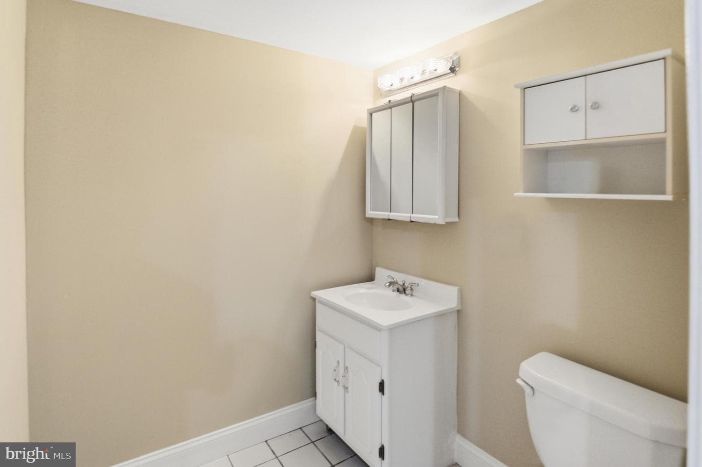 1115 Hotel Drive photo 24