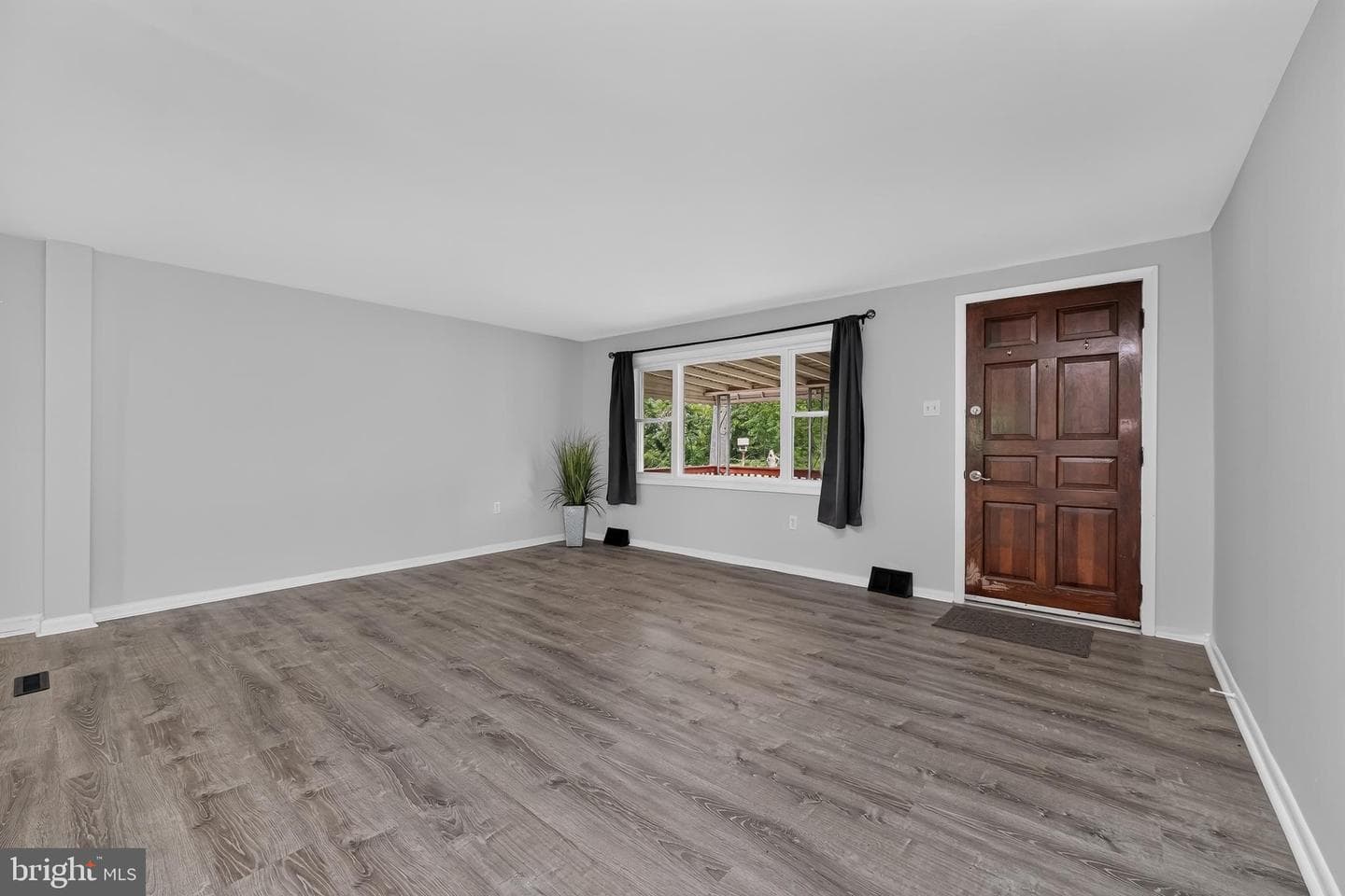 251 9th Street photo 16