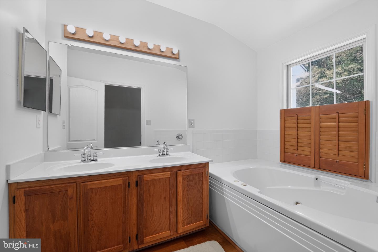 7901 Bentbough Road photo 25