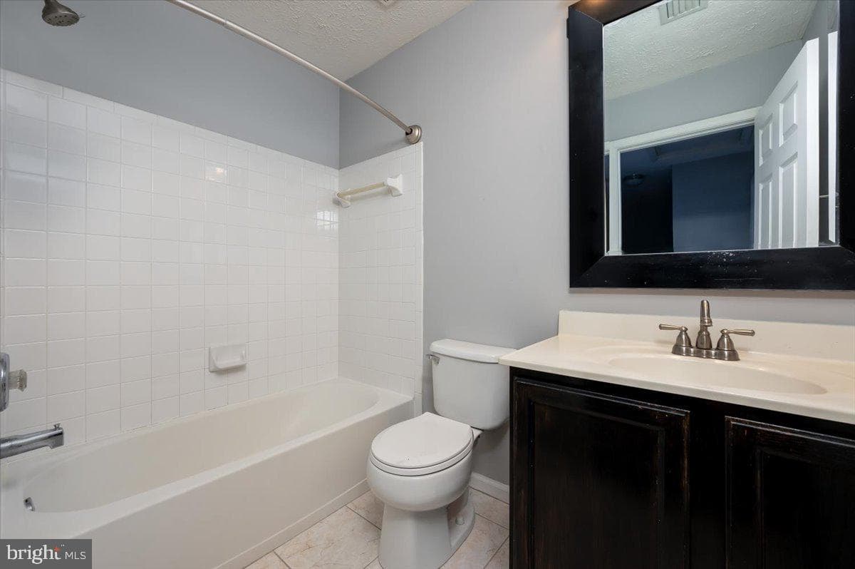 963 Chestnut Manor Court photo 18