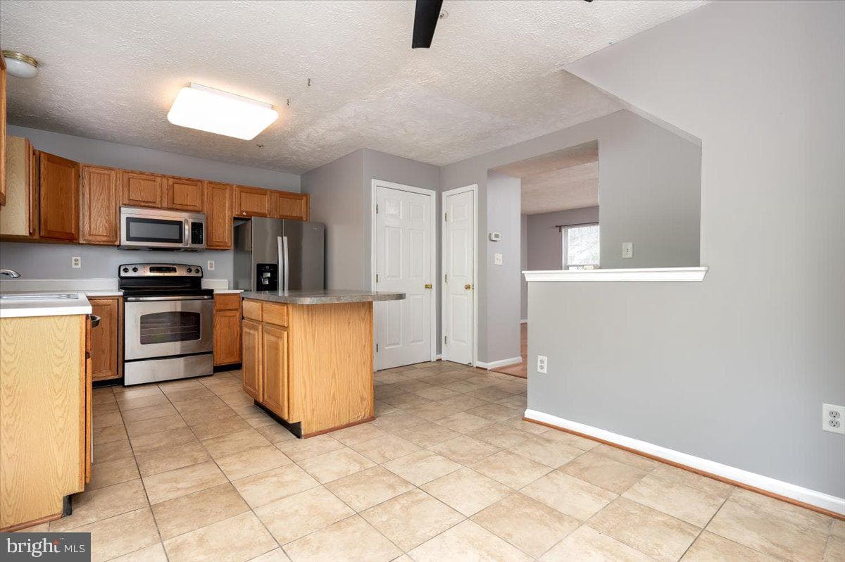 963 Chestnut Manor Court photo 9