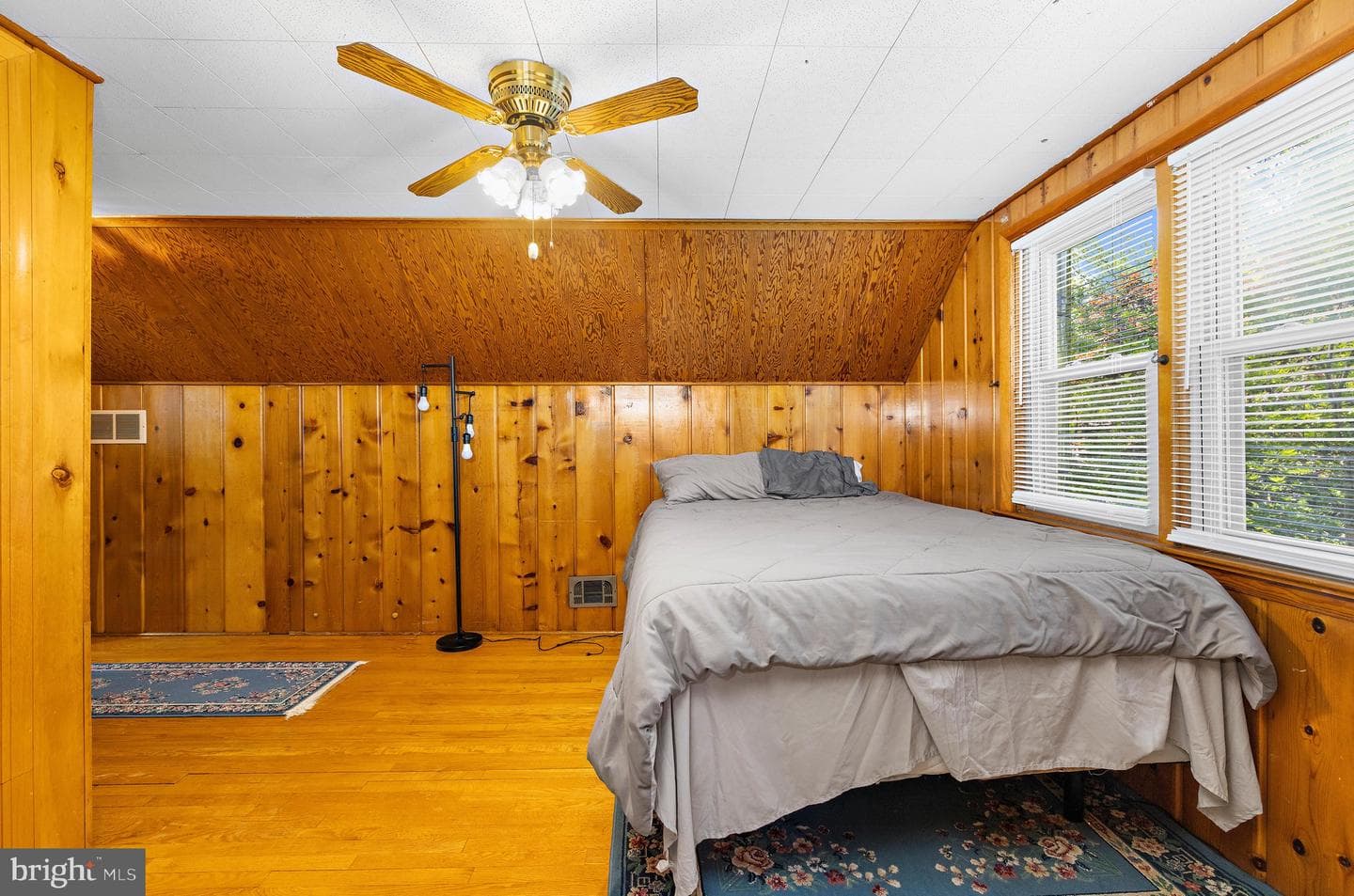 205 7th Avenue photo 23