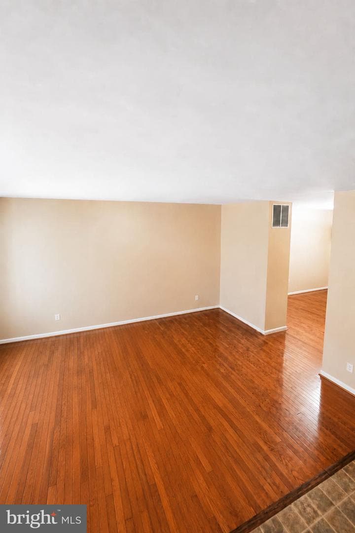 606 Lions Gate Lane photo 9