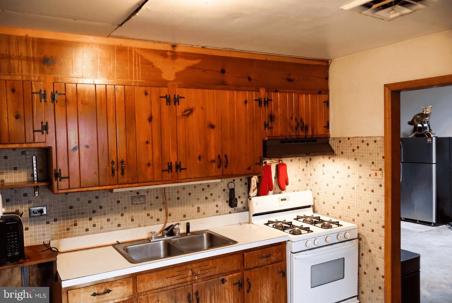102 N Jerome Parkway photo 11