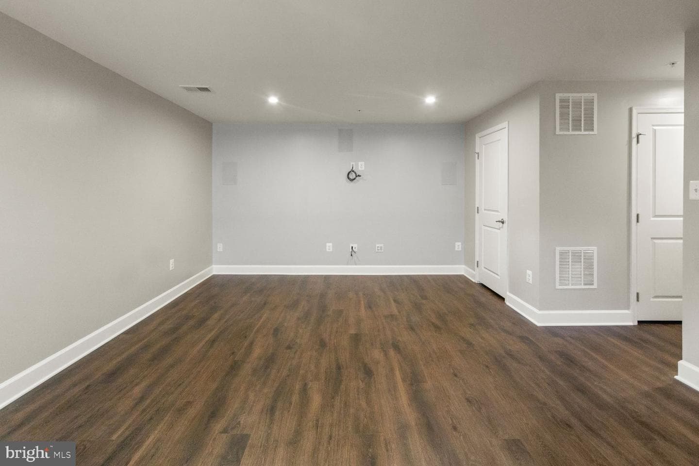 2655 Richmond Way photo 37