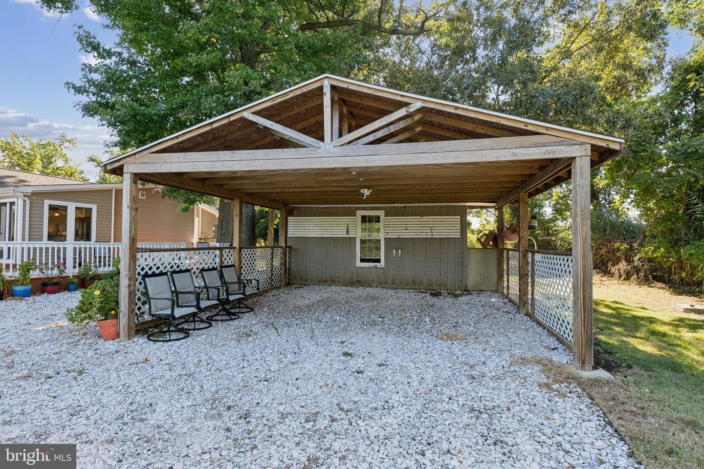 7654 Bay Street photo 41