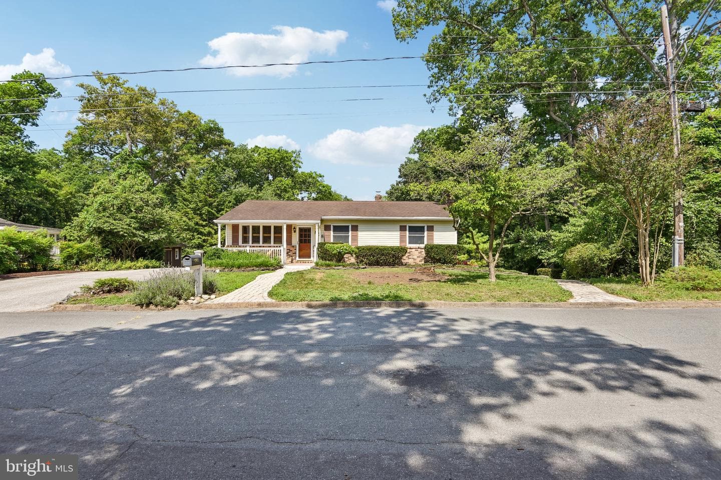 878 Oakdale Circle, Millersville