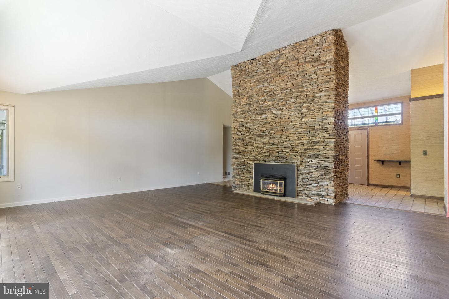 1047 Sugar Maple Drive photo 6