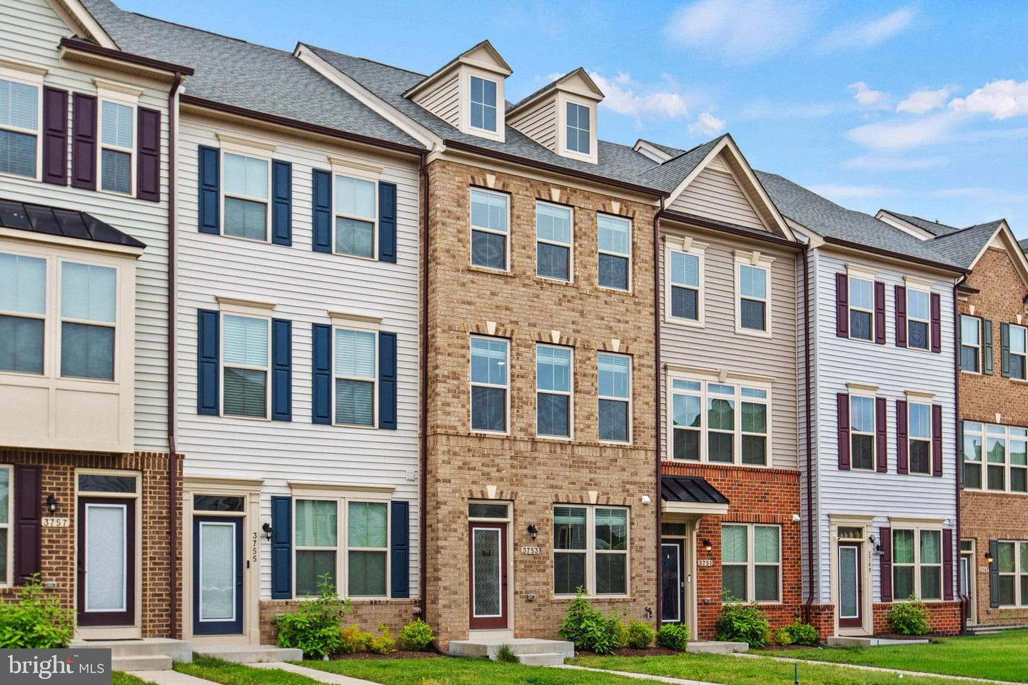 3753 Valley Ford Way, Hanover