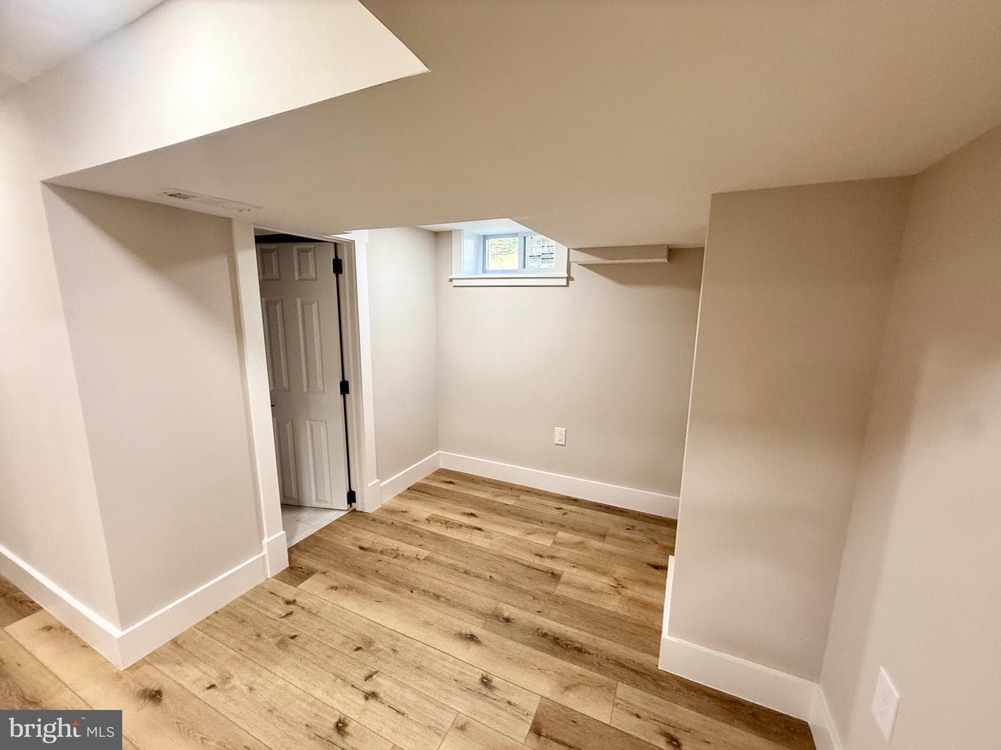20 Mansion Road photo 42
