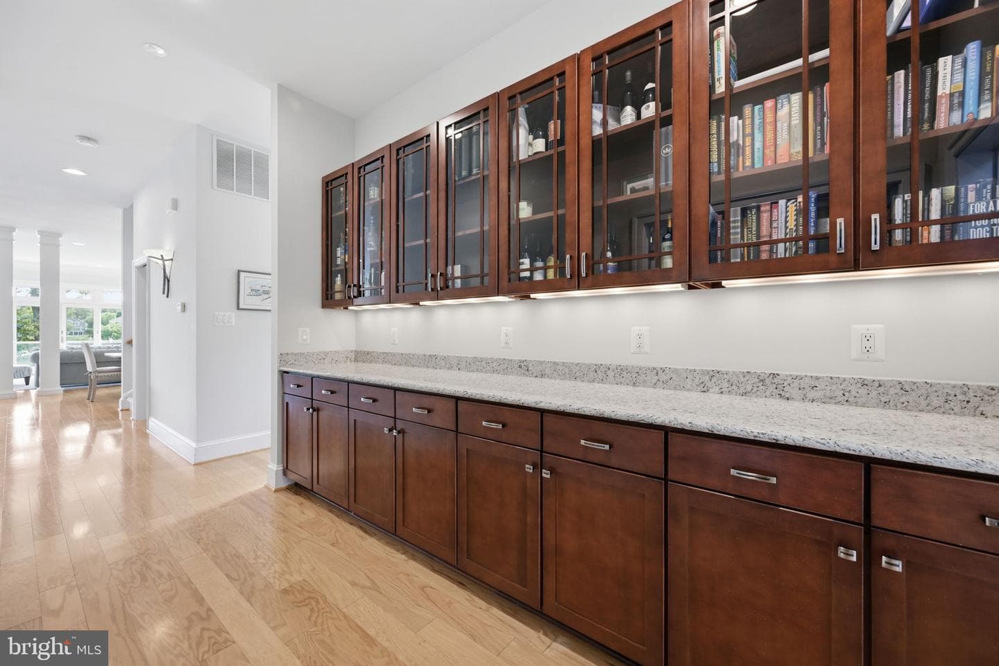 641 Honeysuckle Lane photo 18