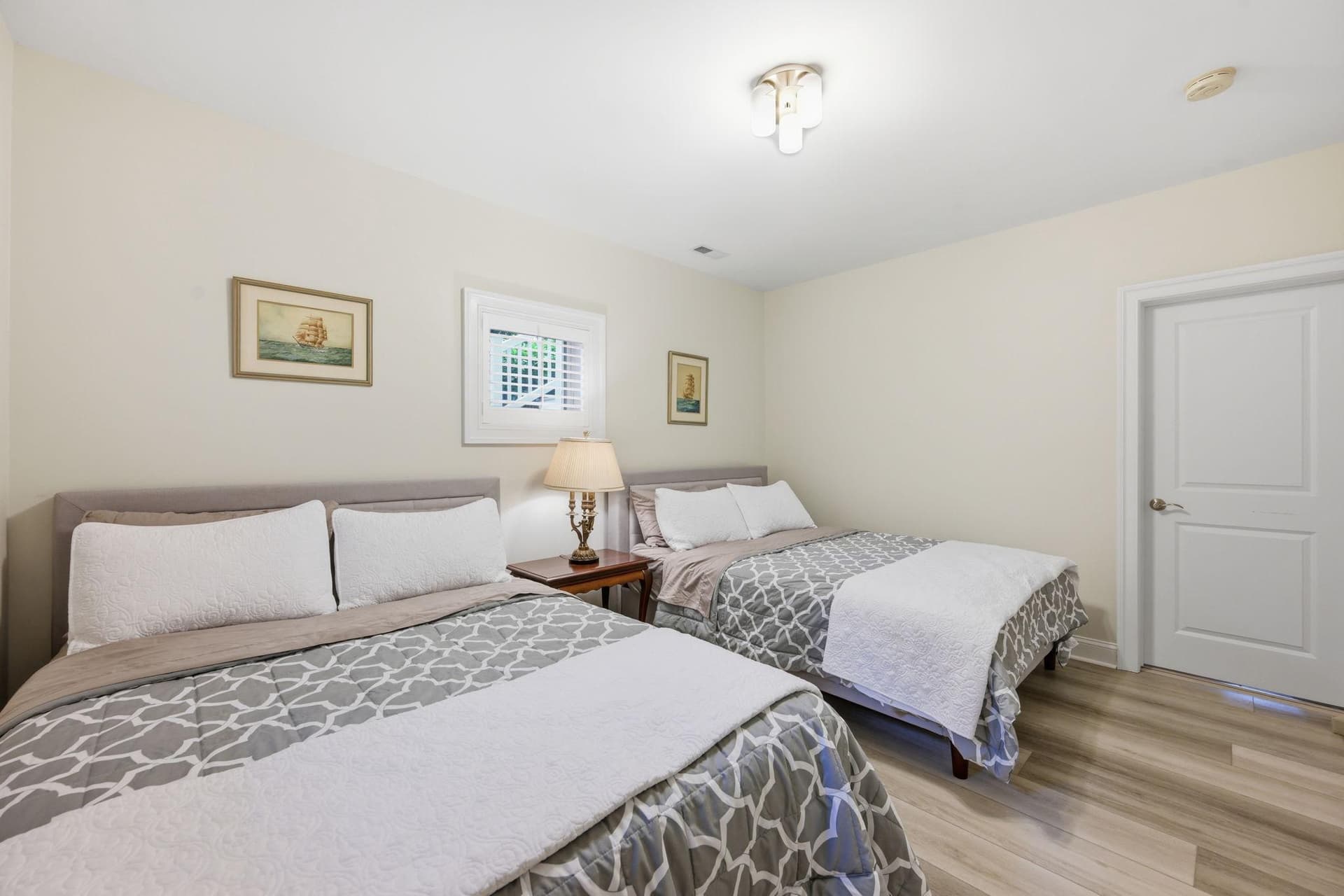 641 Honeysuckle Lane photo 39