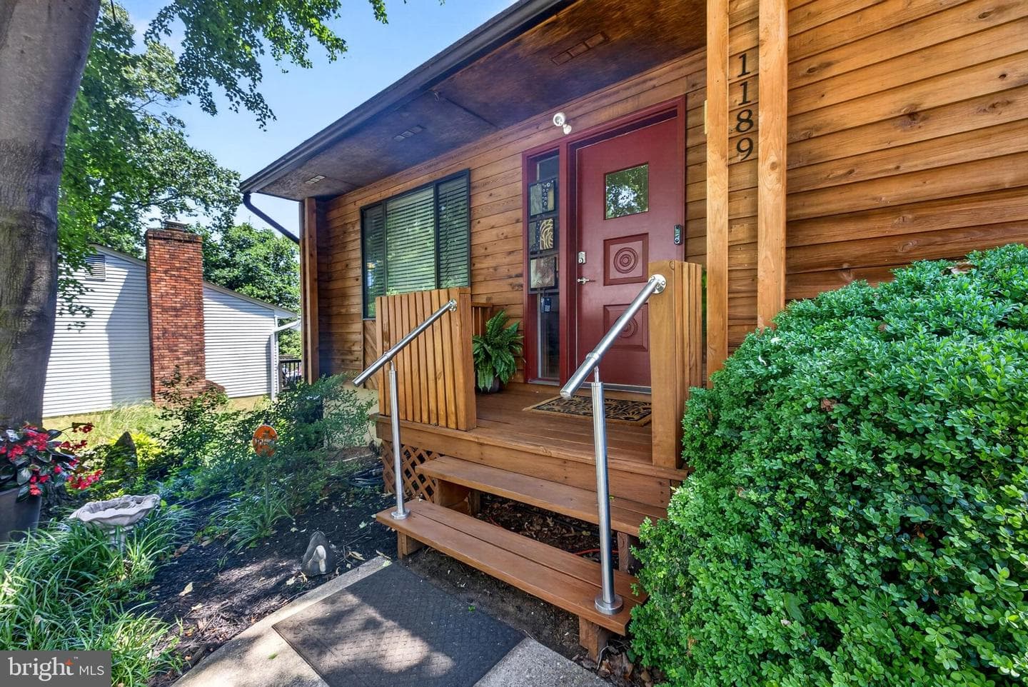 1189 Highview Drive photo 4