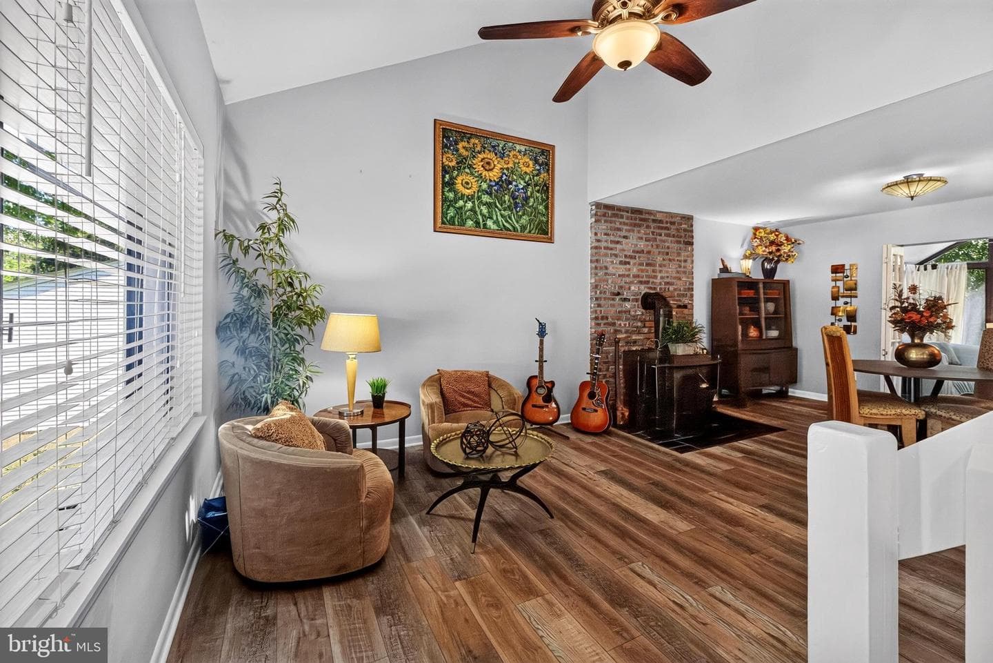 1189 Highview Drive photo 7