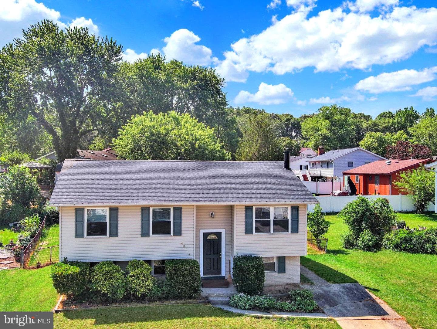 482 Kenora Drive, Millersville