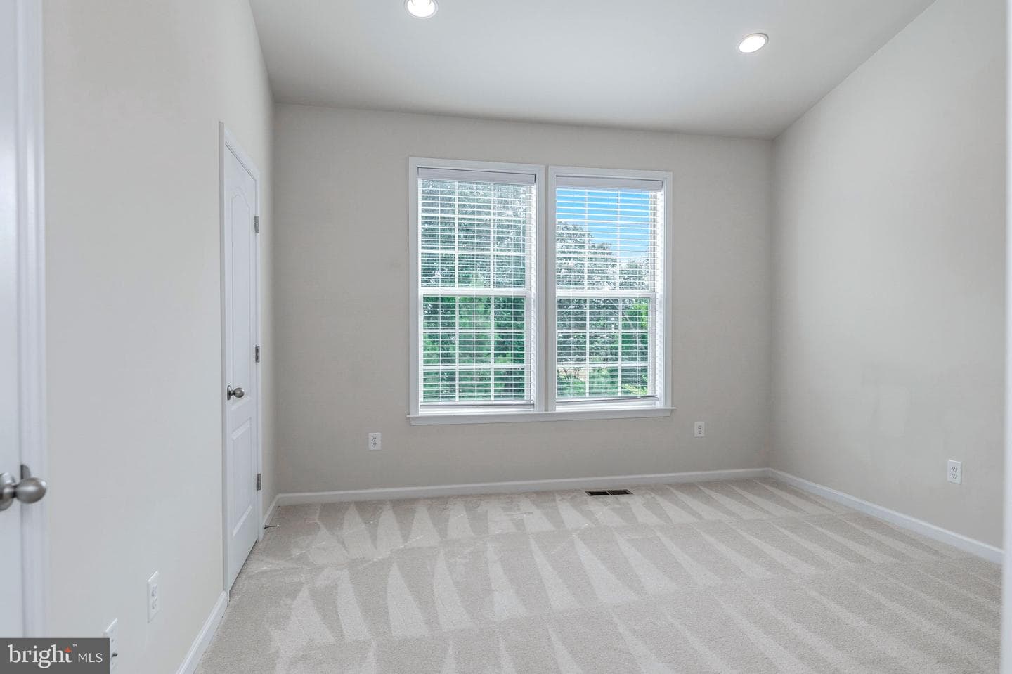 8145 Hollow Court photo 15
