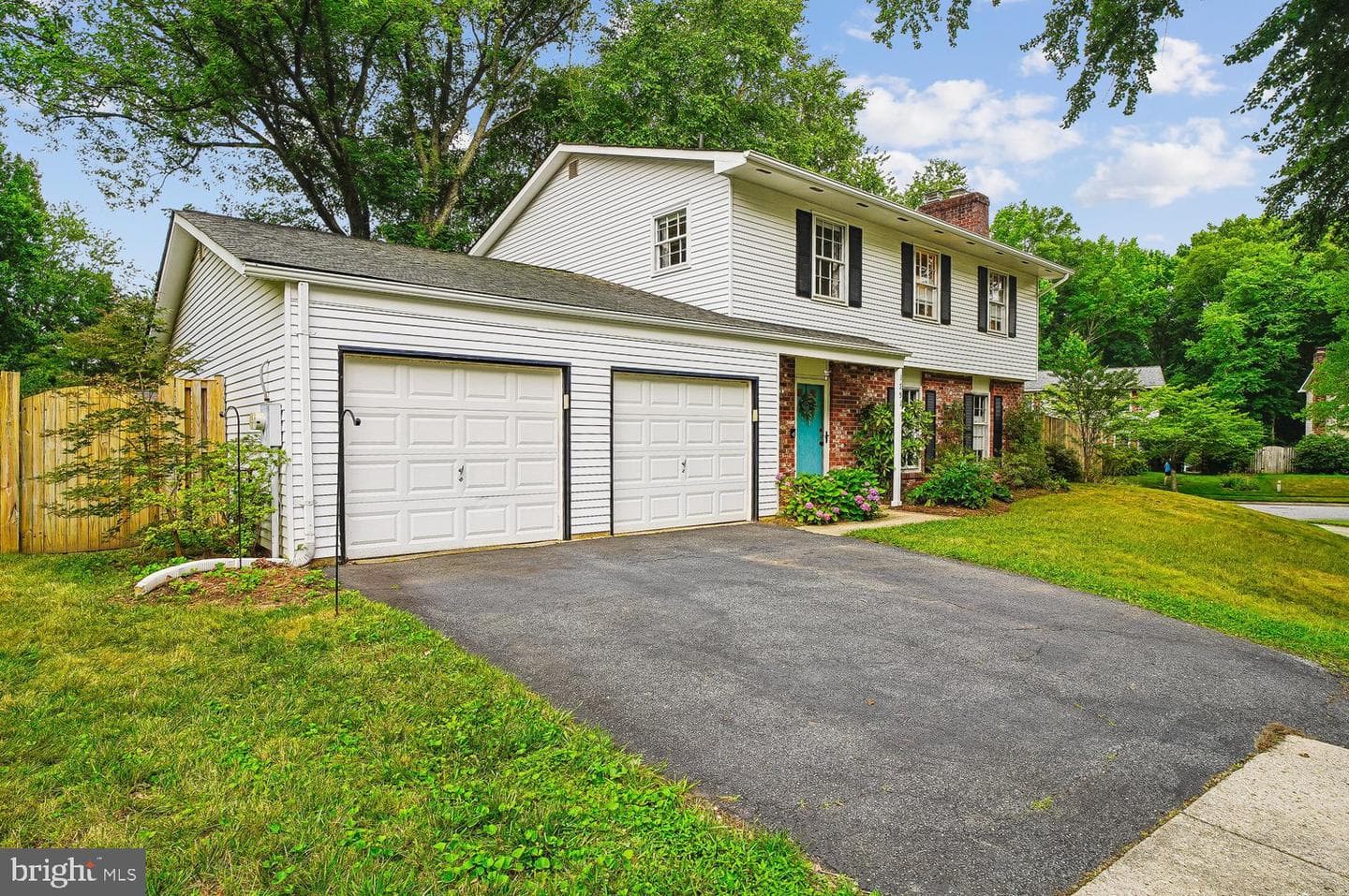 1751 Linkwood Lane photo 4