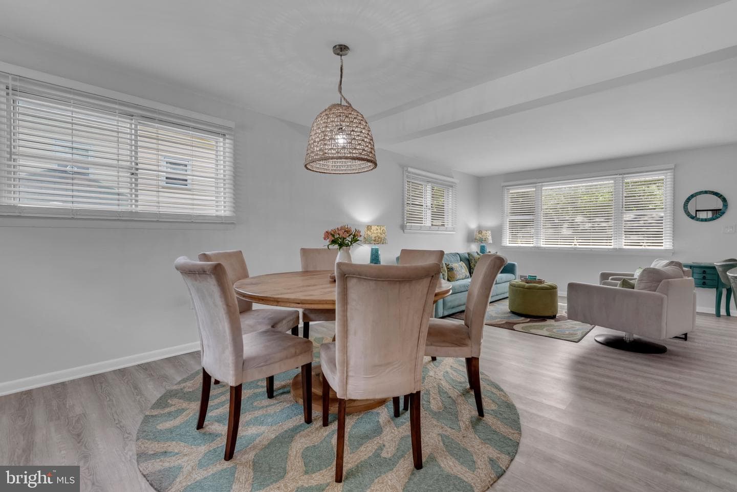 536 Manor Road photo 15