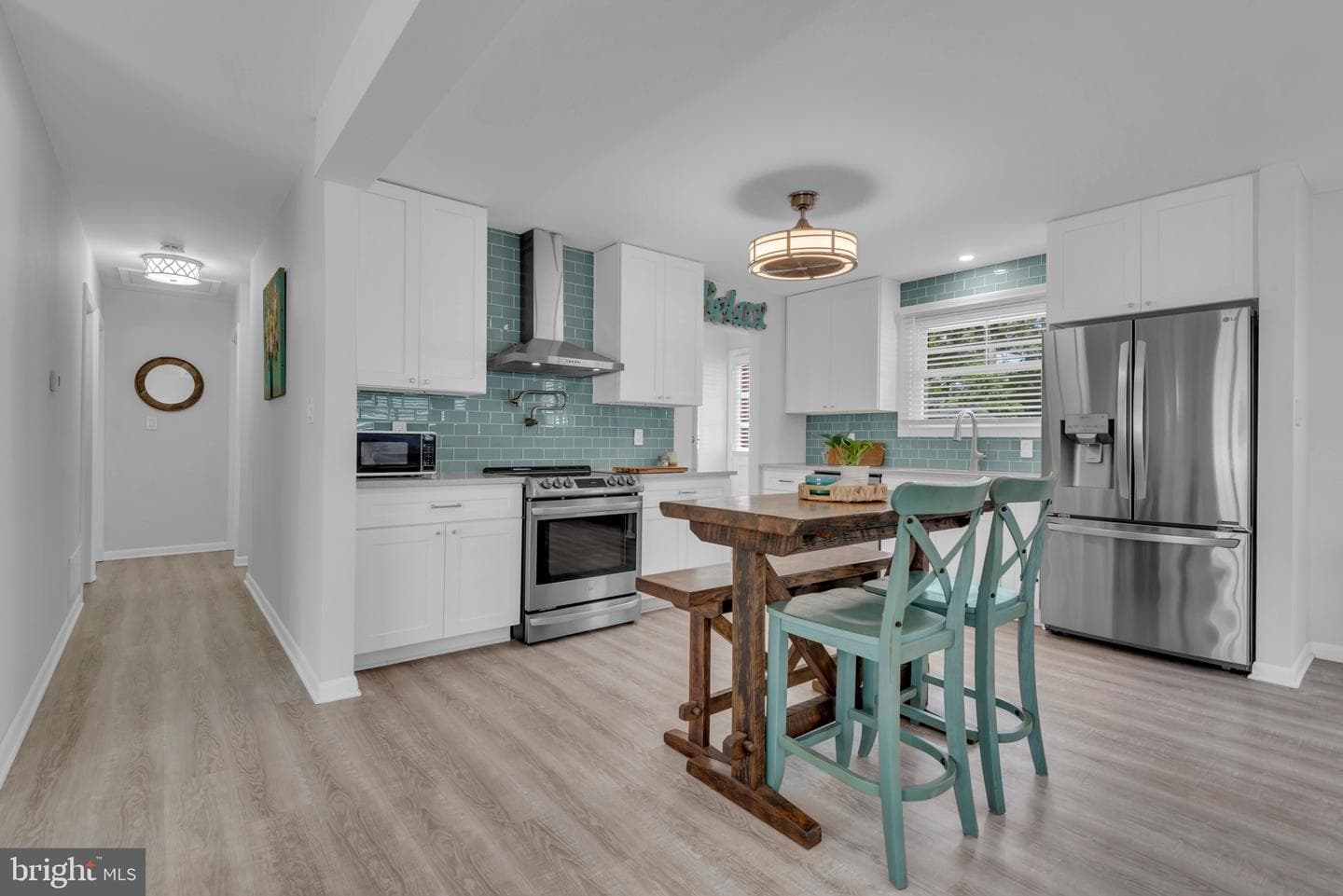 536 Manor Road photo 20