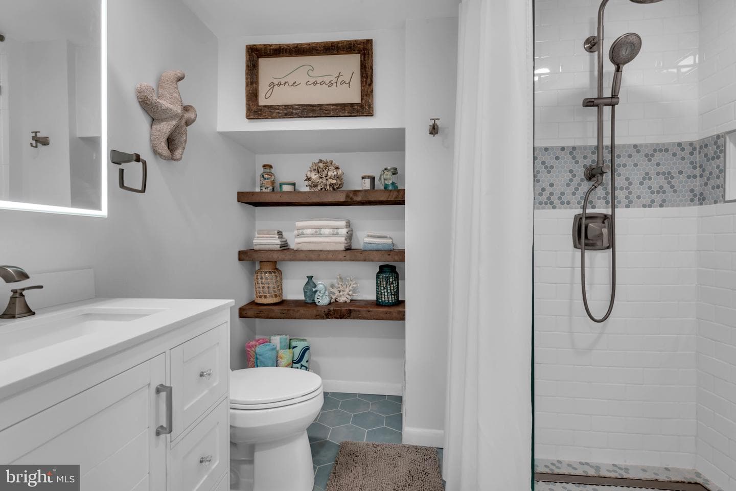 536 Manor Road photo 36