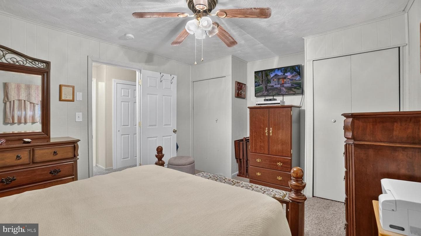 516 Oakwood Road photo 16