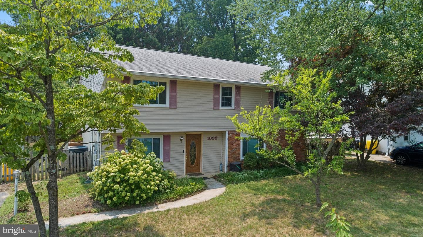1099 Linden Tree Drive, Annapolis